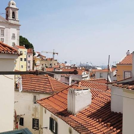 Inloveapartments - Typical Alfama Balcony Лиссабон Экстерьер фото